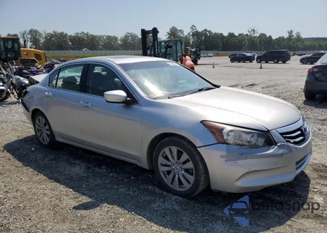 2012 Honda Accord Exl z USA, uszkodzony, nr VIN 1HGCP2F83CA206673